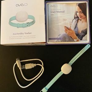 Ava 2.0 Fertility bracelet